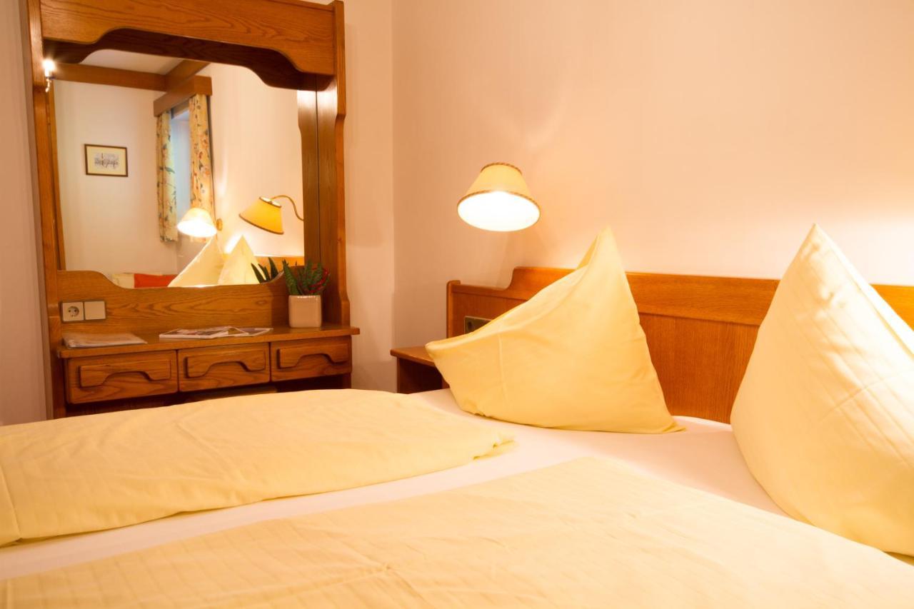 Hotel Garni Sonnblick บาด ไคลน์เคิร์ชไฮม์ ห้อง รูปภาพ